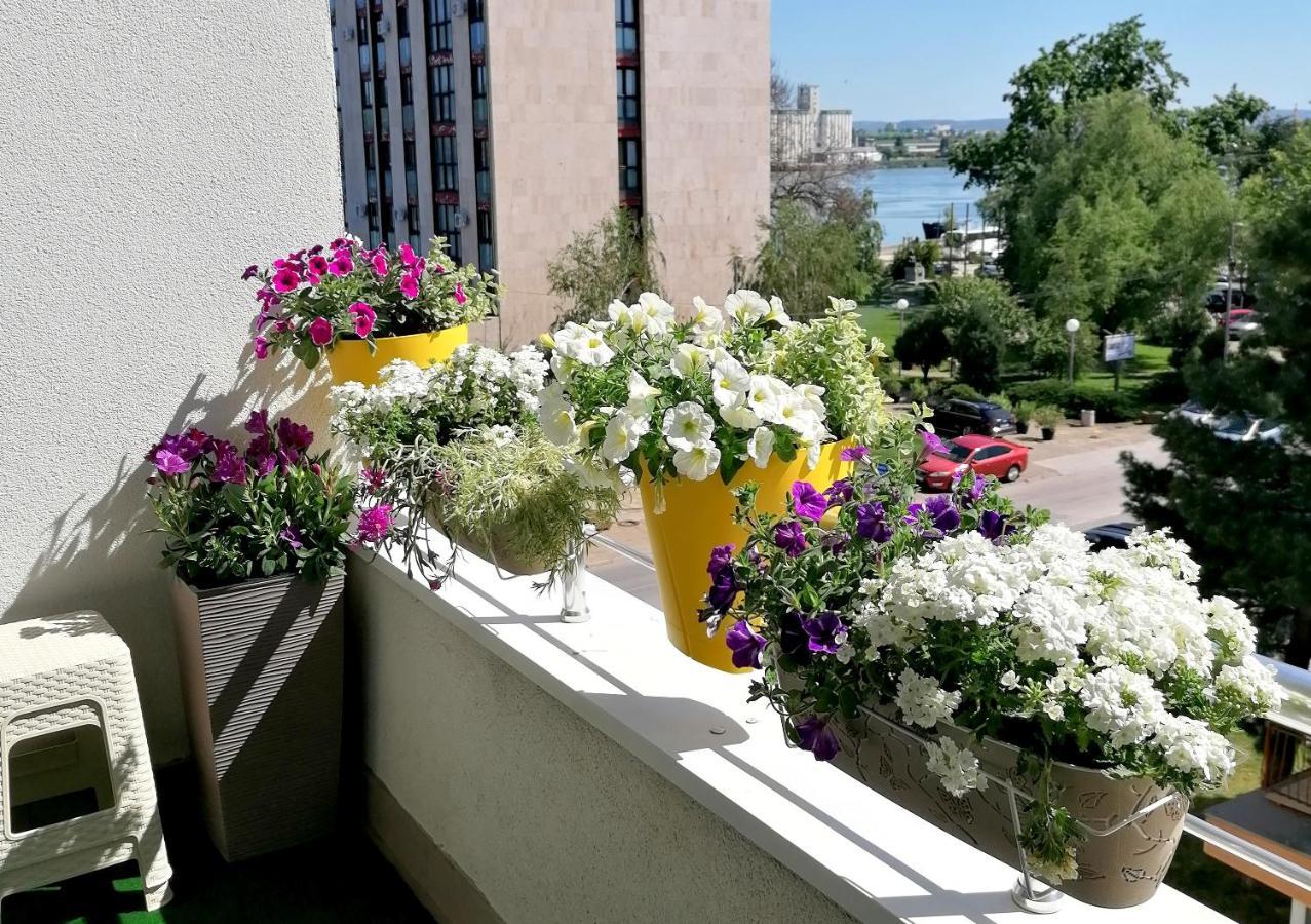 Serbona Kladovo Exteriör bild